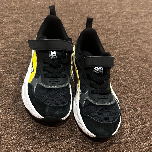 New kids PUMA x Trinity Spongebob Squarepants AC + PS sneakers Size 3.5 - Picture 3 of 11